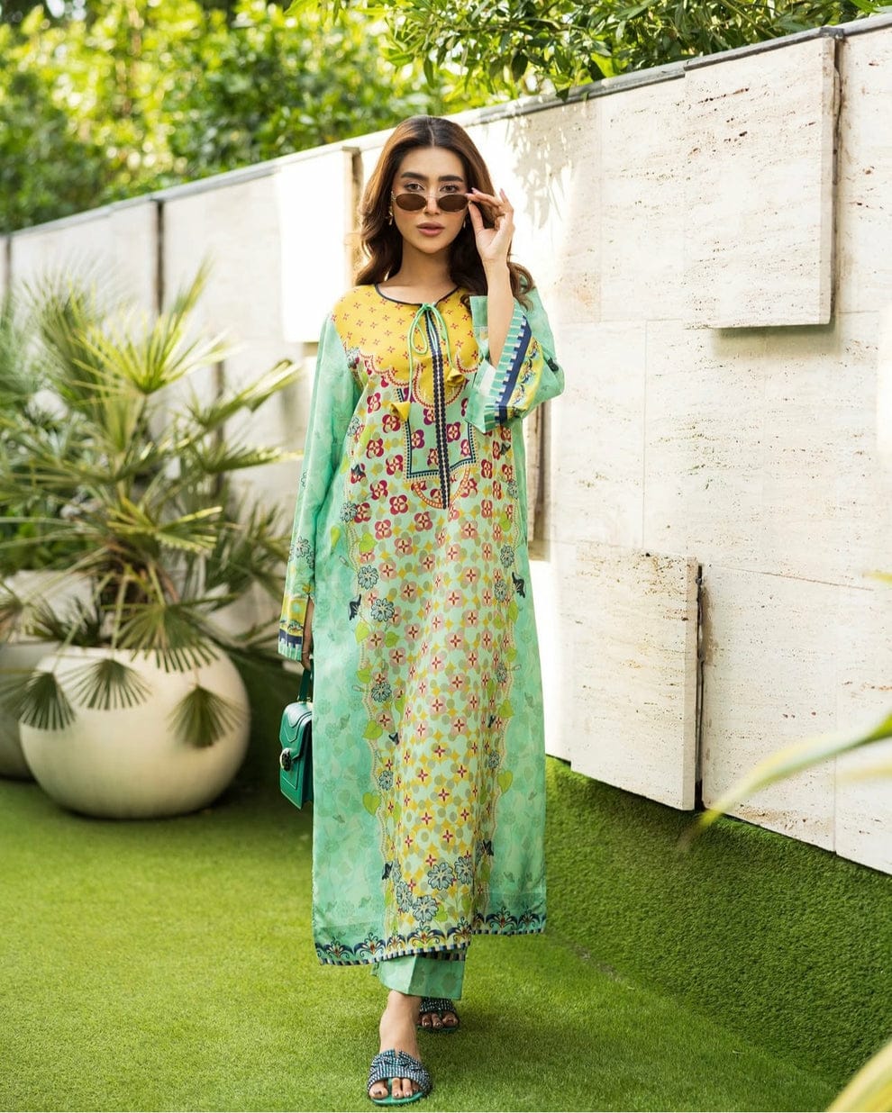 Premium Hiza Co-Ord 2PC – Silky Lawn